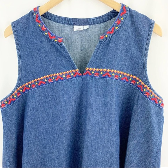 Gap Denim Embroidered Pullover L - Picture 2 of 6